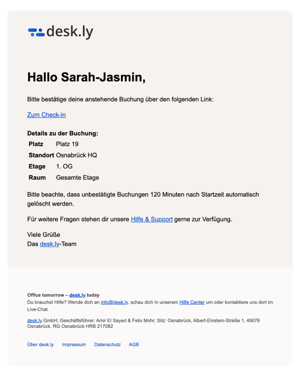 Nutzer:innen werden per E-Mail daran erinnert, ihre Buchung in desk.ly einzuchecken